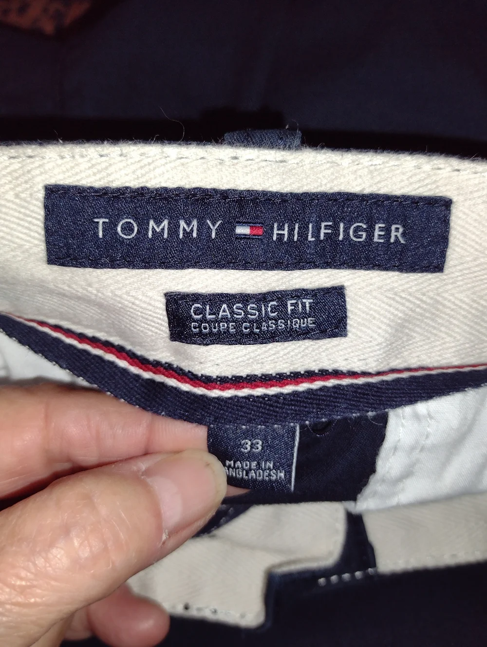 Tommy Hilfiger Classic Fit Cargo Shorts Mens 33 Navy Blue Hiking Camping Outdoor